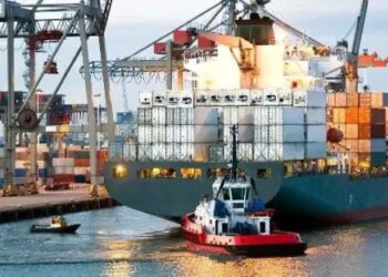 سیاست اجرای سیاست های کلی دریامحور/سیاست های کلی نظام برای توسعه دریاپایه ابلاغ شد!