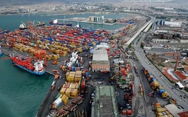 آمادگی بندر ابوفلوس عراق برای همکاری تجاری با بنادر آبادان و خرمشهر