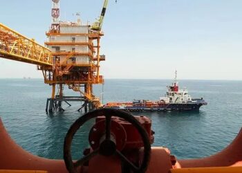 خدمات شناوری شرکت ملی نفت ایران