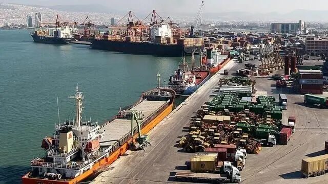 چرا سیاست های توسعه دریامحور با موفقیت اجرا نمی شود؟