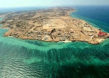 امکان سفر دریایی به بوموسی برای عموم مردم ۴ روز در هفته