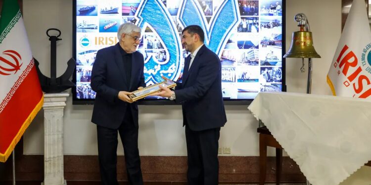 تقدیر معاون اول رئیس‌جمهور از مدیرعامل کشتیرانی جمهوری اسلامی ایران