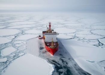 ژئوپلیتیک قطب شمال؛ ذوب یخ‌ها و افزایش تنش