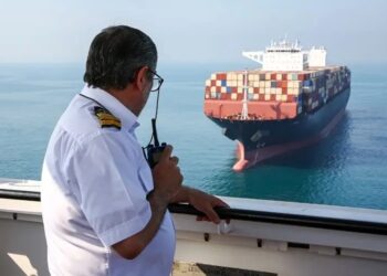 برخورداری ایران از ۱۴۴ هزار دریانورد/ توسعه کمی و کیفی دریانوردان در دستور کار است