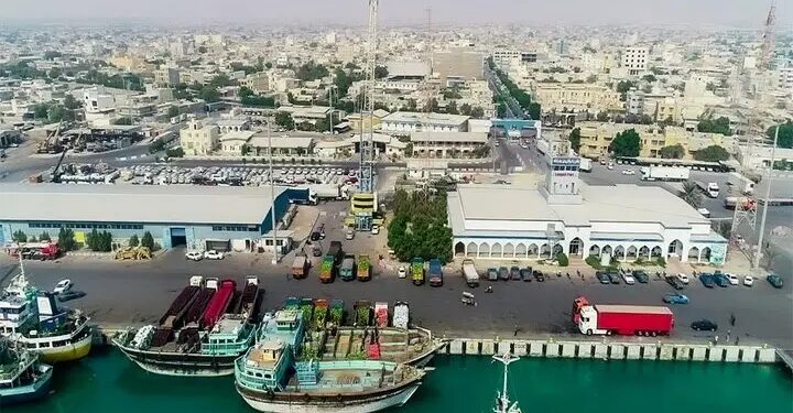 تبدیل «بندرلنگه» به قطب تجارت دریایی با آغاز عملیات خشکی بندر «مروارید» در دهه فجر