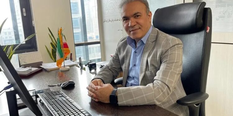 سیاوش یگانه