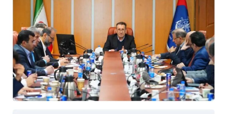 خبر نشست سعید رسولی و مدیران سازمان بنادر