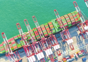 جاده ابریشم دریایی بین چین و اروپا کلید خورد