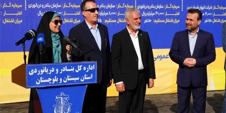 مزیت اقتصاد دریا محور بندر چابهار باید بر زندگی مردم منطقه اثرگذار باشد