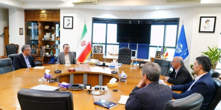 بررسی راهکارهای توسعه روابط سازمان بنادر و دریانوردی و آیمو