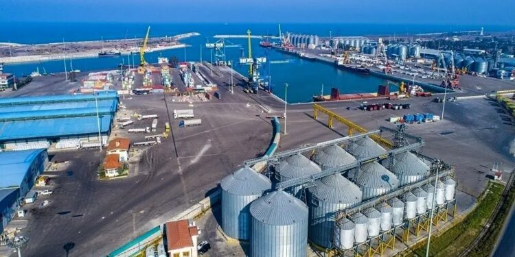 توسعه بندر امیرآباد؛ گامی بلند در جهت رونق اقتصادی مازندران