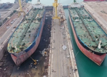 دولت کره جنوبی 2.3 میلیارد دلار به صنعت کشتیرانی تزریق کرد