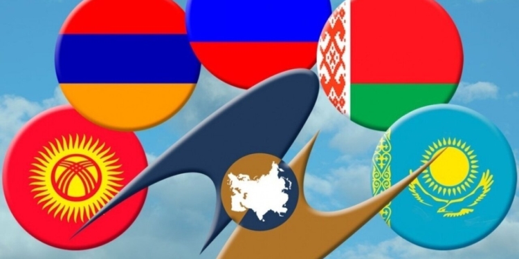 چشم‌انداز تجارت ایران با اوراسیا زیر سایه ضعف زیرساخت‌ها