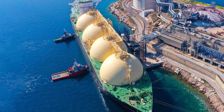 جنگ تجاری نر خ حمل کانتینر و گاز LNG را کاهش داد