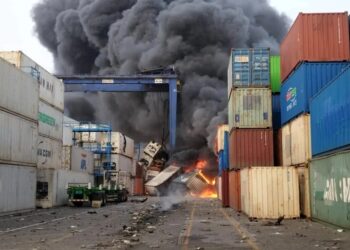 فاجعه بندر شهید رجایی ؛ زنگ خطری برای مدیریت ایمنی در بنادر ایران