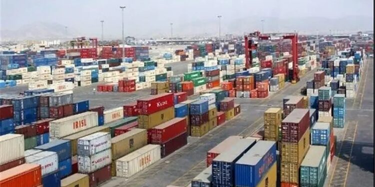 اهمیت بنادر خشک و تأثیر آن بر زنجیره لجستیک