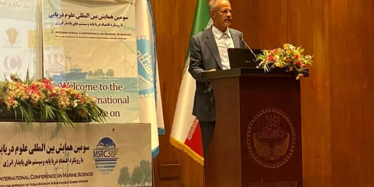 بنادر کشور باید به سمت هوشمندسازی و لجستیک پایدار بروند