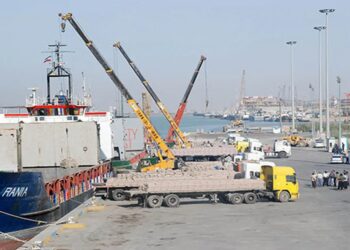 تعیین تکلیف کالاهای رسوبی در بندر خرمشهر تا پایان نیمه نخست سال