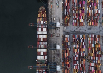 صادرکنندگان چینی برای صدور کالا به آمریکا آماده می‌شوند