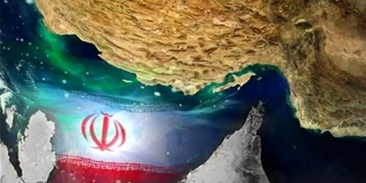 بستن تنگه هرمز حق مشروع ما است