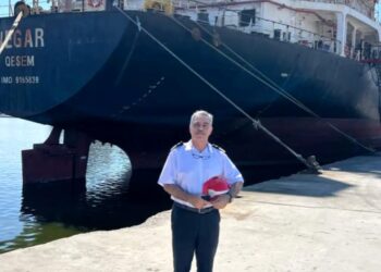 حماسه‌ ای دیگر از مردان حمل‌ و نقل ایران در دریا/ نجات ۷۳ نفر در مدیترانه توسط کشتی "نگار" به فرماندهی ناخدا "رضا آقایی"