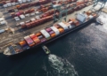 کاهش تقاضای حمل کانتینر در مسیر آسیا به آمریکا با سیاست‌های دوگانه ترامپ