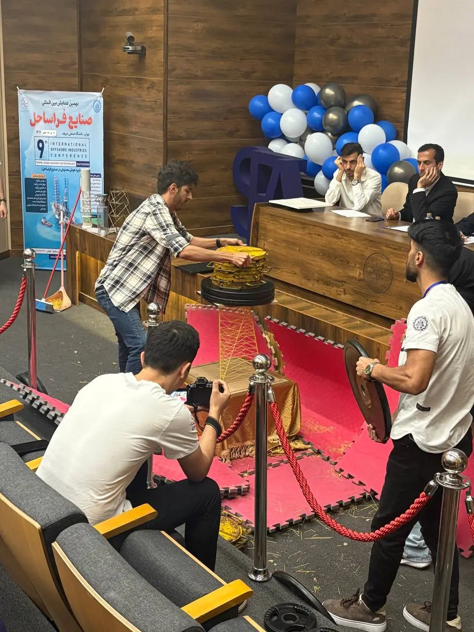 مسابقه سازه های دریایی ماکارونی