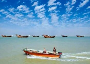 دریا در فصل‌ های خاموش؛ فرصت از دست‌ رفته گردشگری نیمه دوم سال!