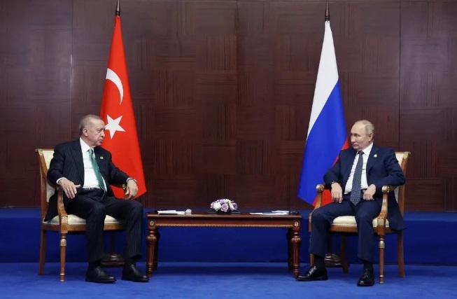 مذاکره روسیه و ترکیه برای تمدید قرارداد‌های خرید گاز