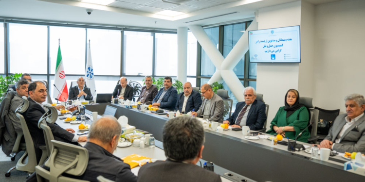 اتاق تهران خواستار تشکیل شورای عالی توسعه دریا‌محور شد