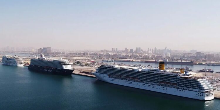 توافق ایران و روسیه برای افزایش حمل و نقل ترکیبی و دریایی