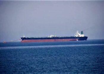 خدمه کشتی توقیف شده در سلامت کامل هستند