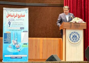 دانشگاه و صنعت باید در خط مقدم احیای اقتصاد دریایی قرار گیرند