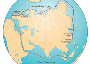 راه‌اندازی خطوط کشتیرانی جدید برای حمل بار به دور دنیا با کشتی‌های کوچک کانتینری