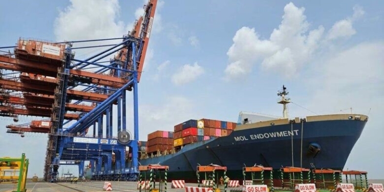 سرمایه گذاری ۷ میلیارد دلاری امارات و دانمارک در هند