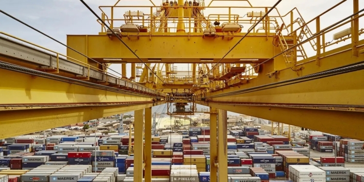 عبور ناوگان کانتینری از مرز ظرفیت ۳۳ میلیون TEU