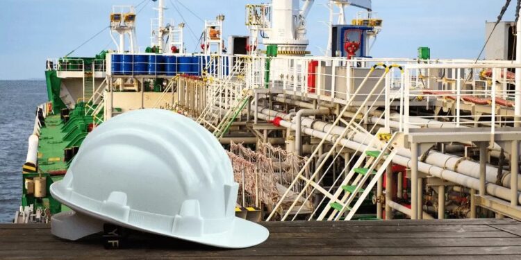 نخستین کنفرانس استانداردهای صنایع دریایی ۱۲ آذر برگزار می‌ شود