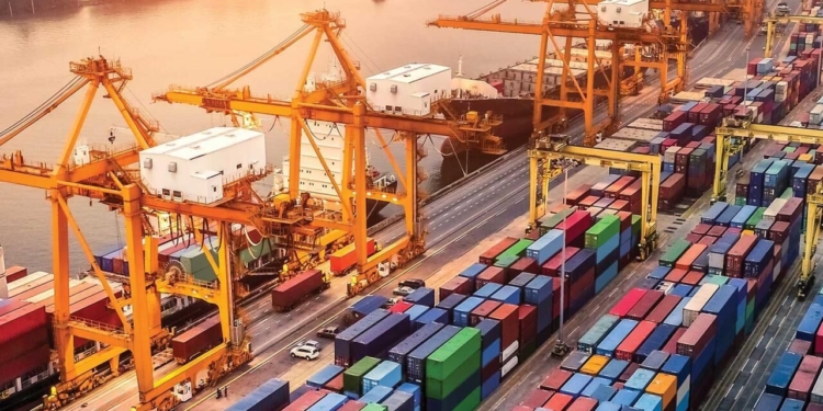 نیمی از کشتی‌های جهان آسیایی هستند