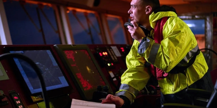 آیا برنامه‌های تلفن همراه می‌توانند مدیریت ناوگان جهانی را متحول کنند؟