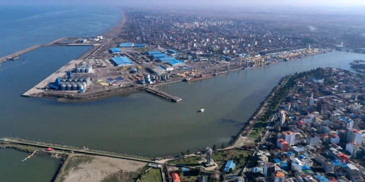 خط دریایی آستارا- اولیانوفسک روسیه در بهار راه‌اندازی می‌شود