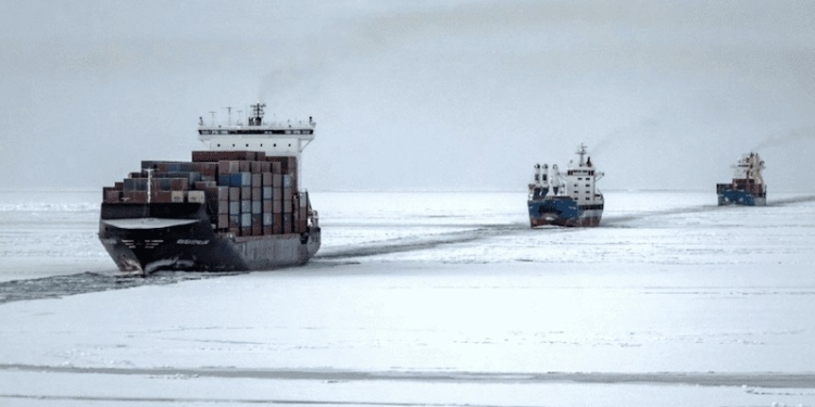 رکورد جدید چین در ترانزیت از کریدور قطب شمال در سال ۲۰۲۵