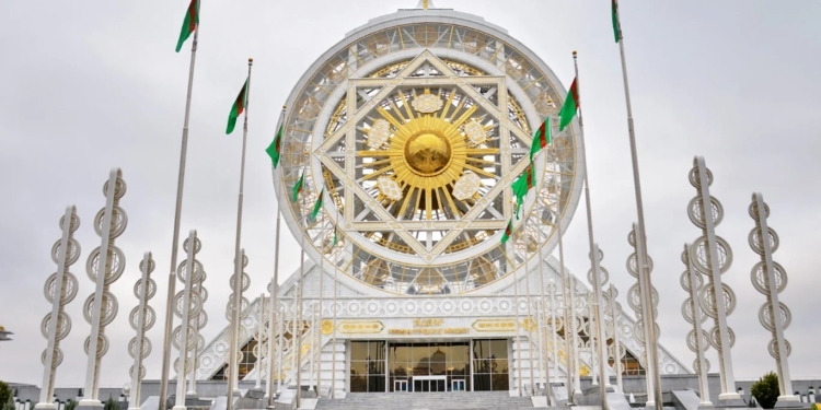 از بیطرفی تا موازنهگری فعال: نقش ترکمنستان در آسیای مرکزی