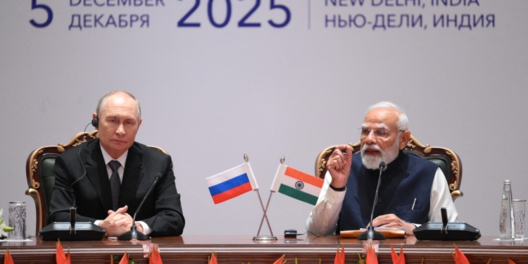 پیشنهاد روسیه به هند برای تأمین بی‌وقفه سوخت