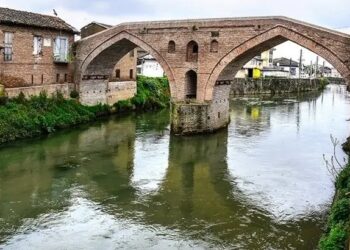 سرمایه‌ گذاری ۲۰۰۰ میلیارد تومانی برای رونق گردشگری دریایی در لنگرود