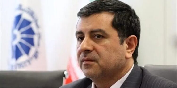 تردد شناورهای تجاری از همه مبادی وارداتی به سمت بنادر کشور جریان دارد