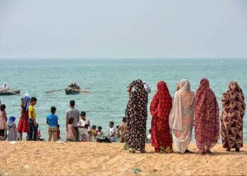 بزرگ ترین جزیره ایران آغوش به روی حدود ۱۷ هزار مسافر گشود