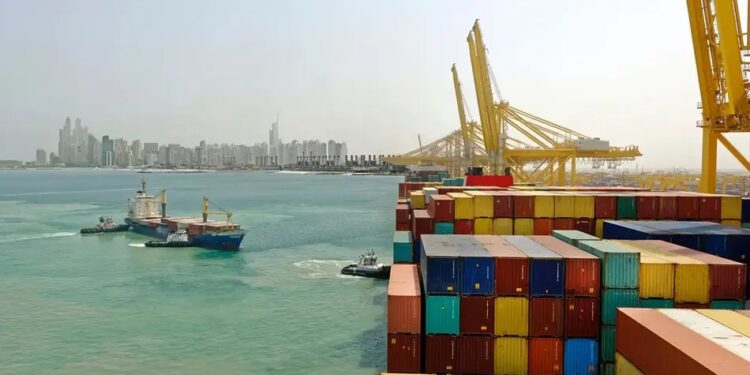 تسریع در تخلیه بنادر و افزایش سرعت عملیات لجستیکی با اولویت امنیت ملی