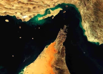 عبور نفتکش‌های مورد نیاز چین از تنگه هرمز مجاز می‌شود؟