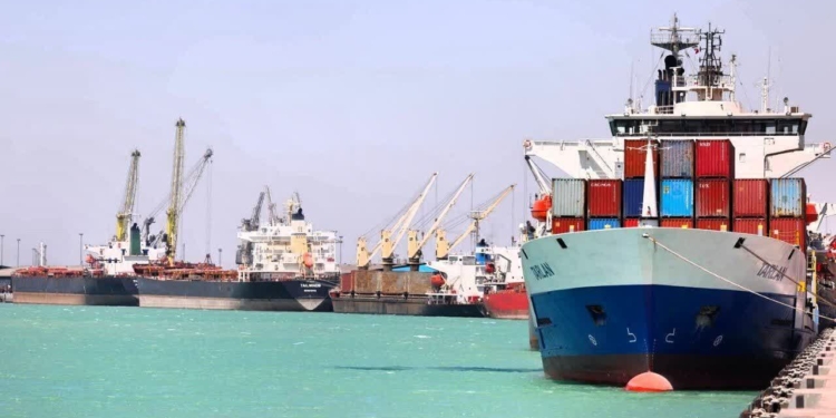 بحران هرمز تهدیدی بالقوه برای تقاضای کانتینری، بدون اثر فوری بر بازار