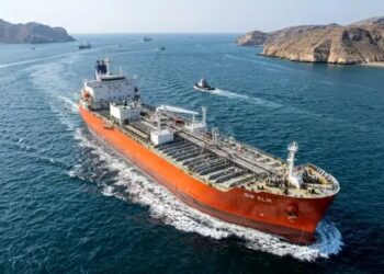 رونمایی از پرونده راهبردی برای حکمرانی هوشمند در آبراه‌ هرمز